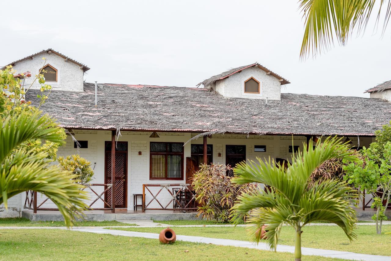 La Choza Bungalows Tambo Grande Екстериор снимка